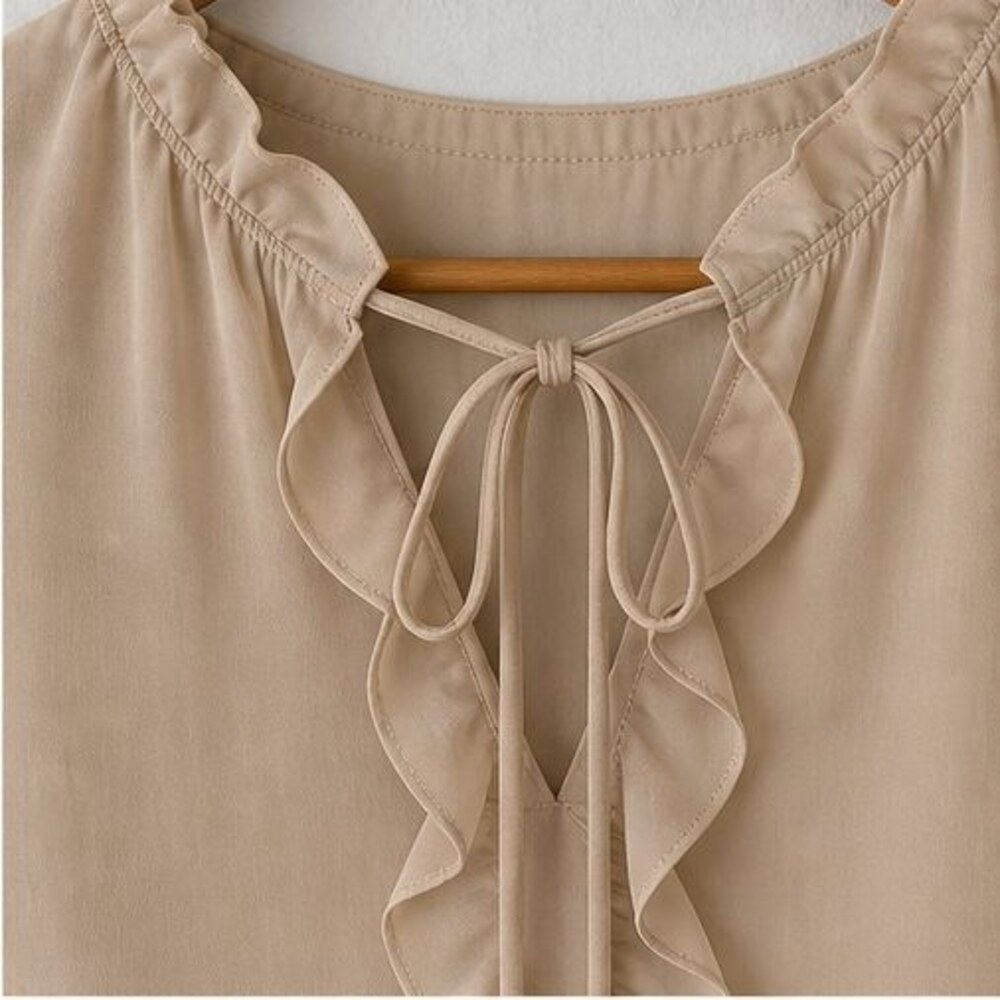 Sand Ruffle Blouse - Picture 4 of 6